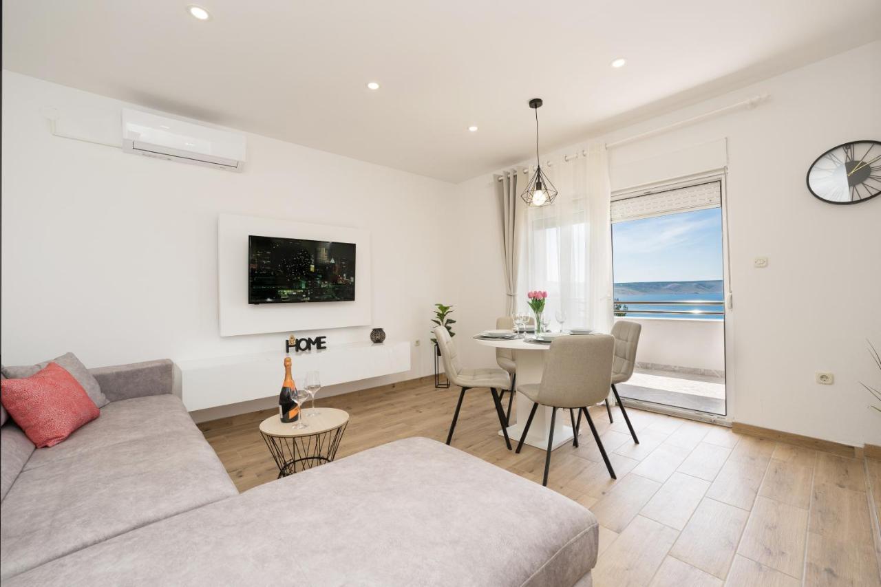 Apartmani Tomeri Starigrad Paklenica Buitenkant foto