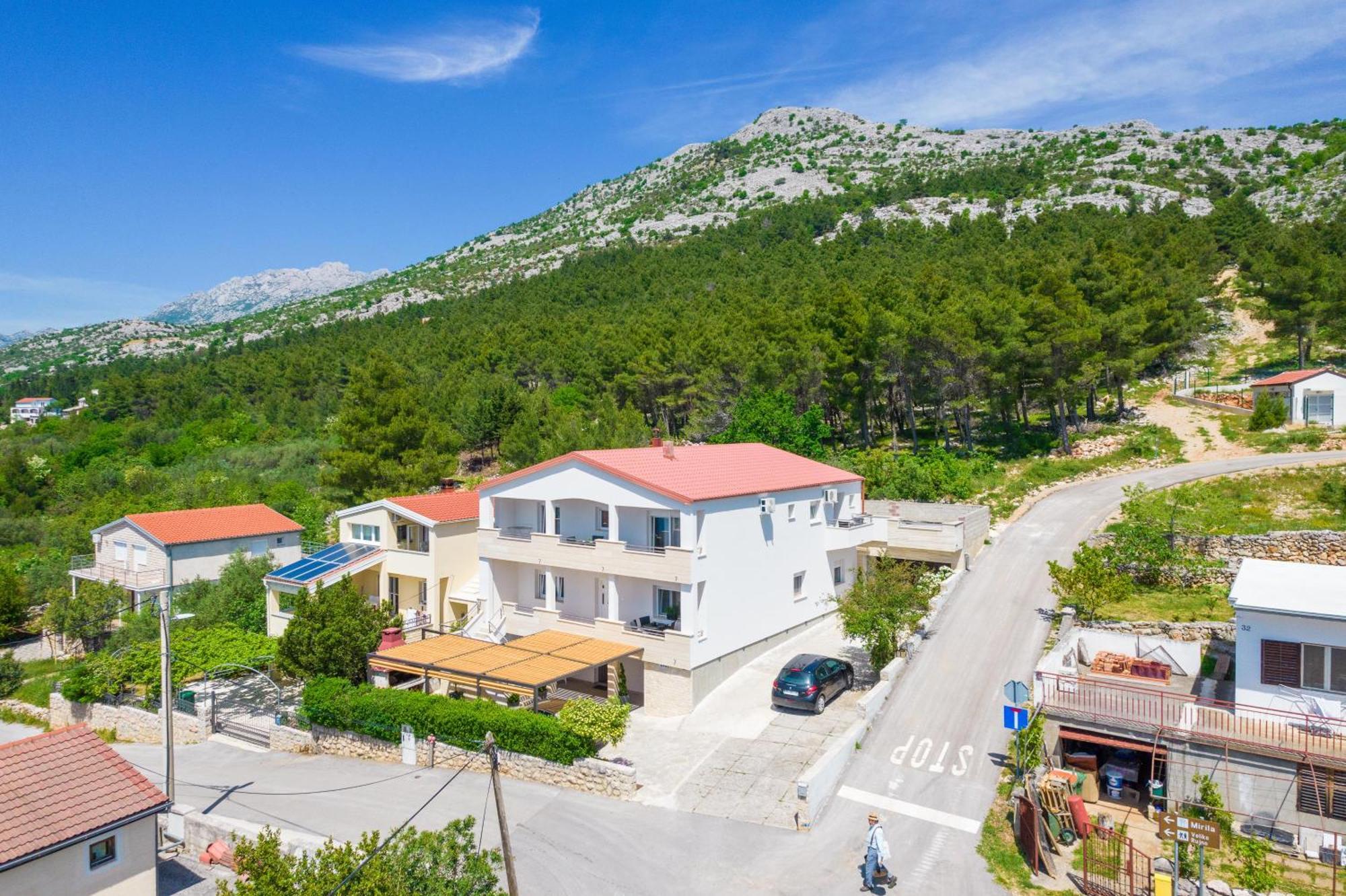 Apartmani Tomeri Starigrad Paklenica Buitenkant foto