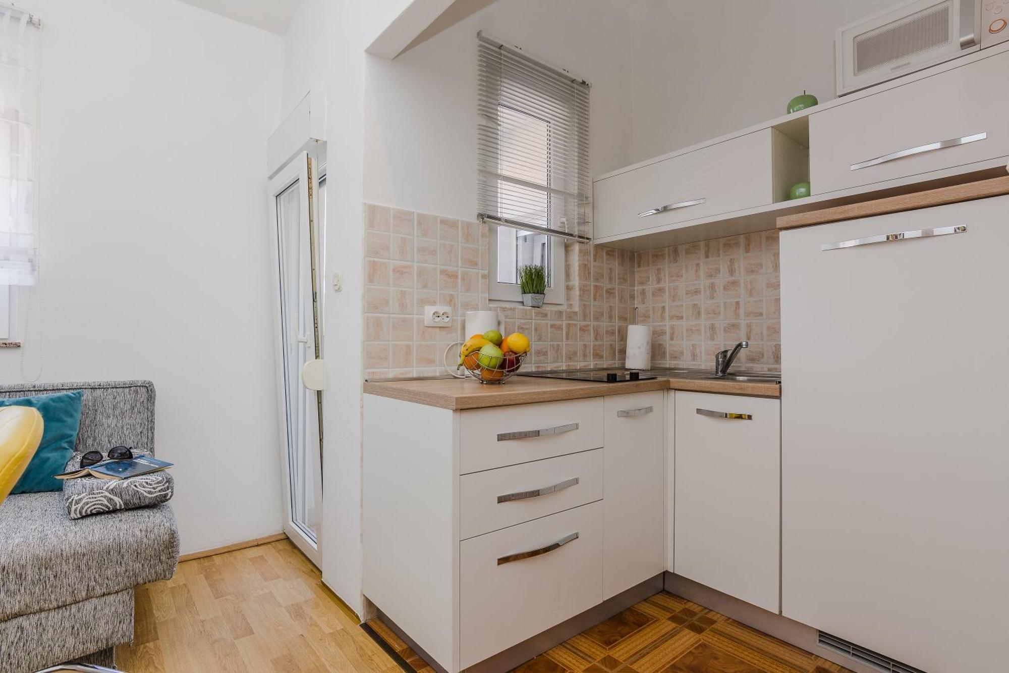 Apartmani Tomeri Starigrad Paklenica Buitenkant foto